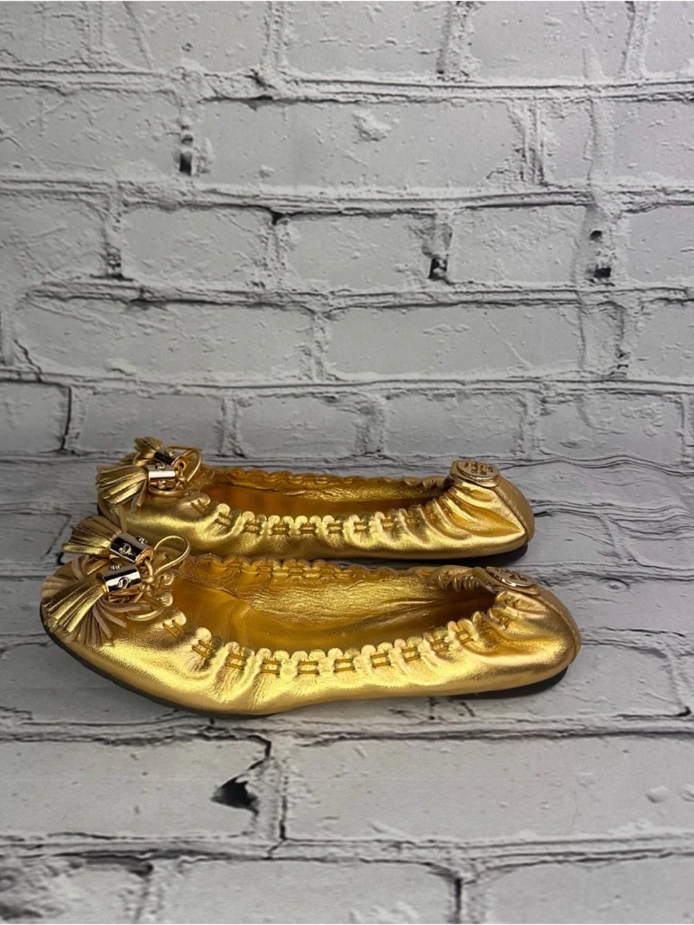 Tory Burch Reese Gold Metallic Tassel Ballet Flats - Women